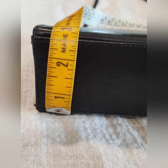 High Fashion Made in Italy Black Leather Bag Purse Crossbody Vintage Classic - Picture 13 of 15